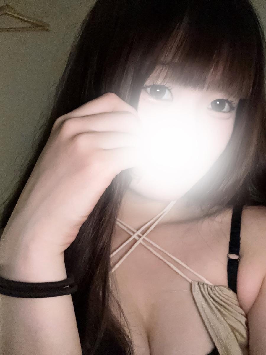 檜山ゆあ / 出勤してます❤︎ 写メ日記