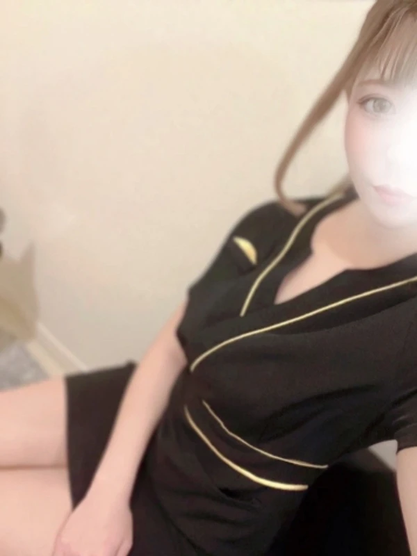 茜(あかね) 出勤