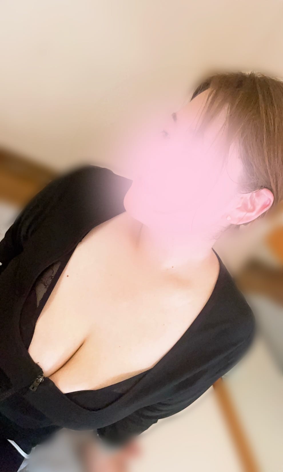 もも / 出勤してます 写メ日記