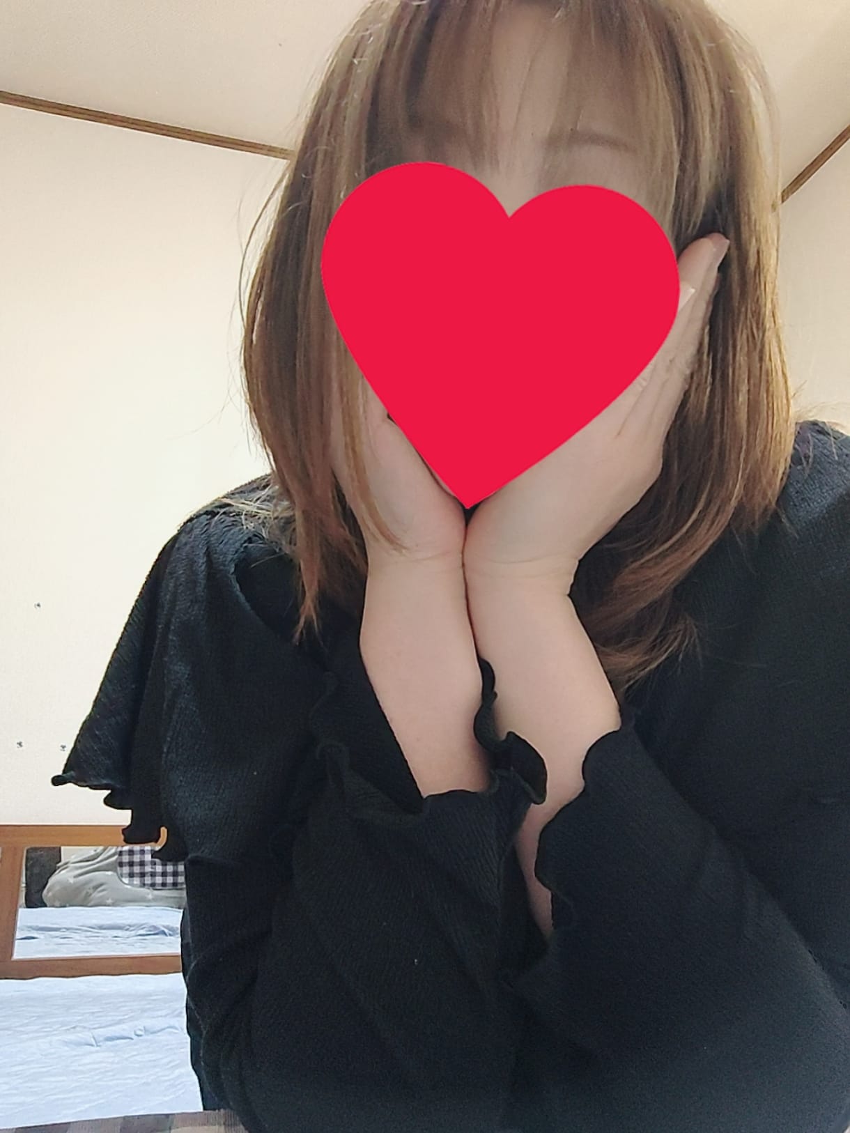 もも / 明日出勤します 写メ日記