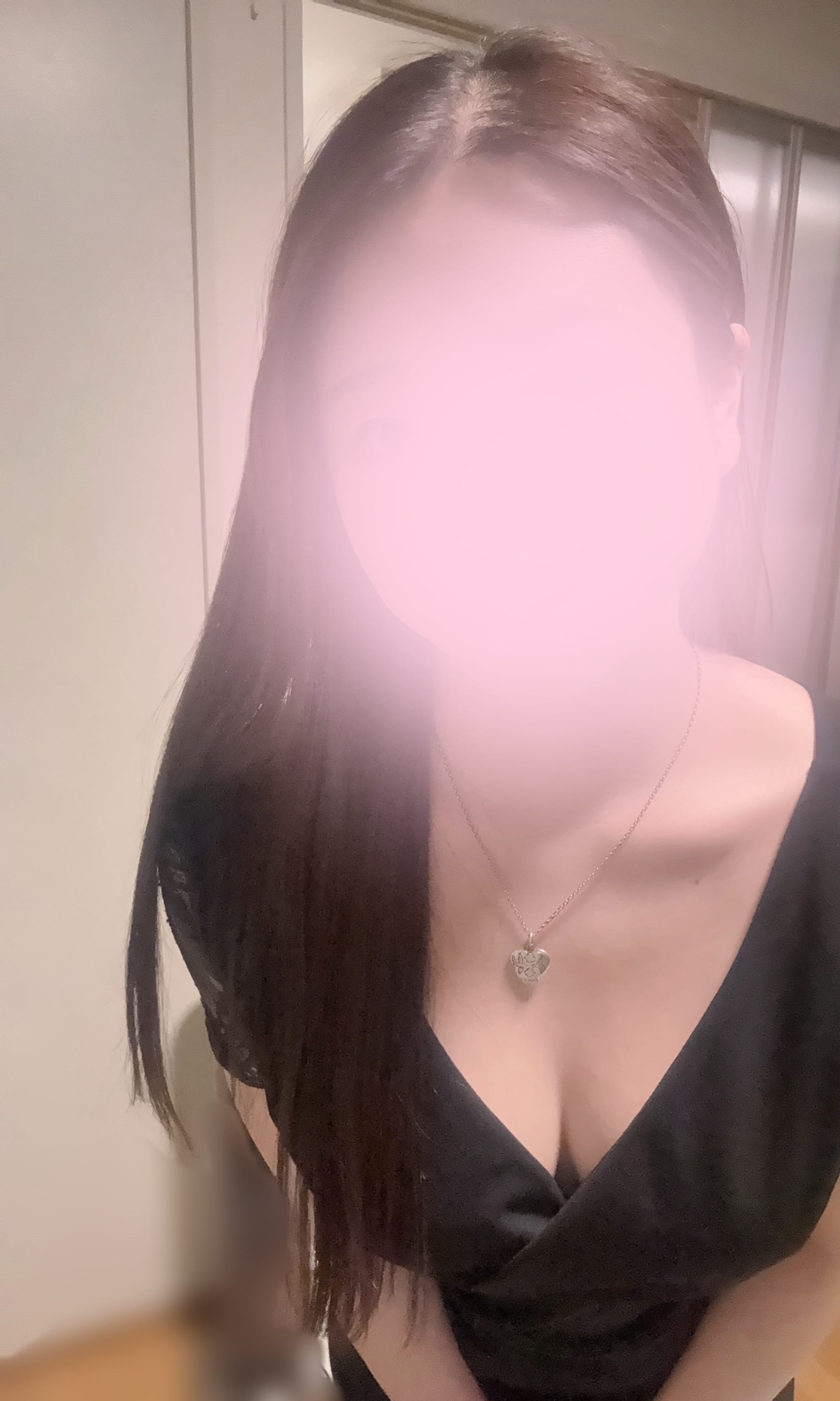 なみ / こんにちは(ᴗ ᴗ) 写メ日記
