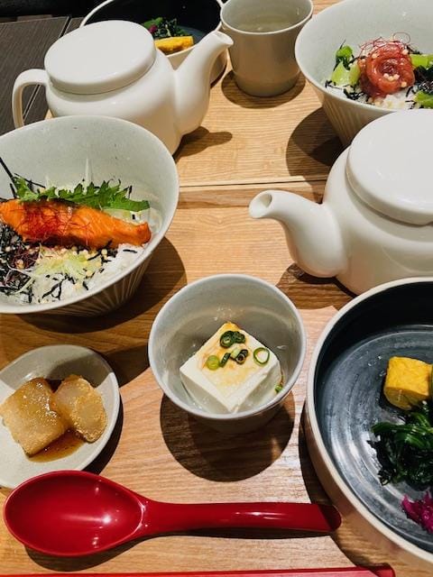 光 / 月曜始まり〜 写メ日記